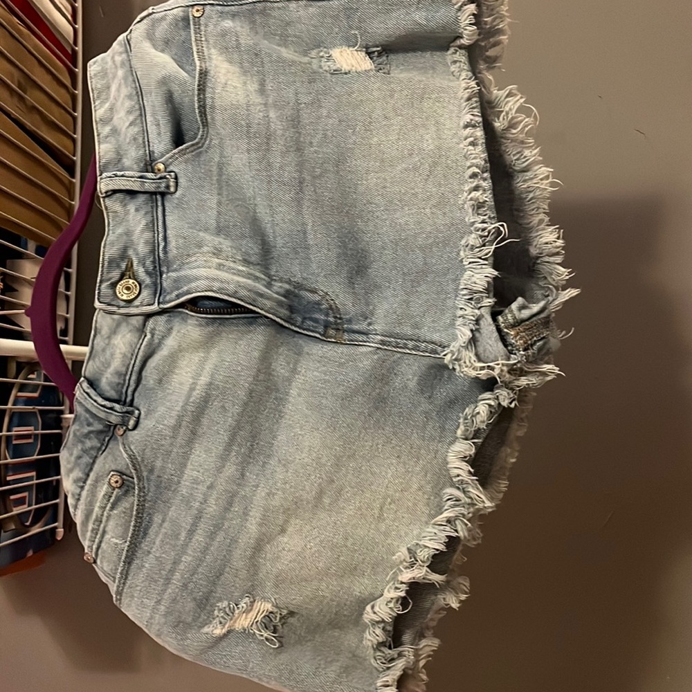 SHORT SHORT JEANS HIGH RISE